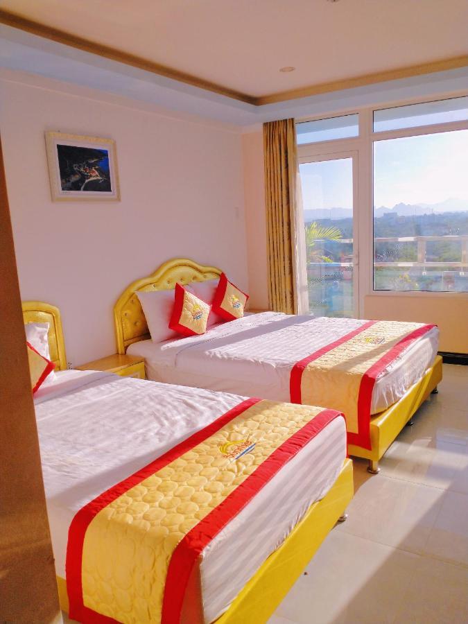 Hotel KháCh SạN Sunrise Ninh ThuạN Phan Rang Exterior foto