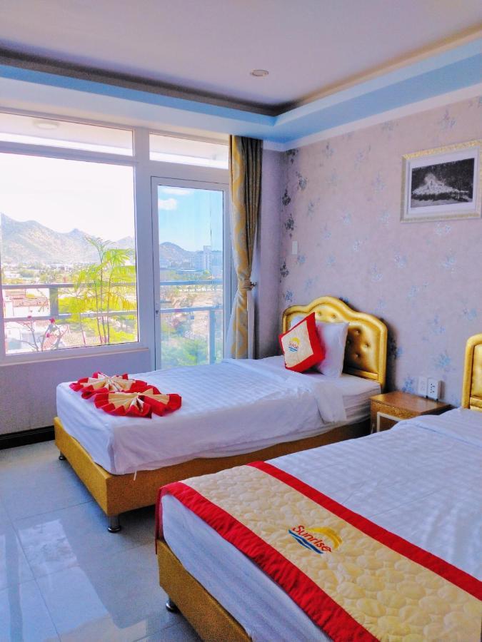 Hotel KháCh SạN Sunrise Ninh ThuạN Phan Rang Exterior foto